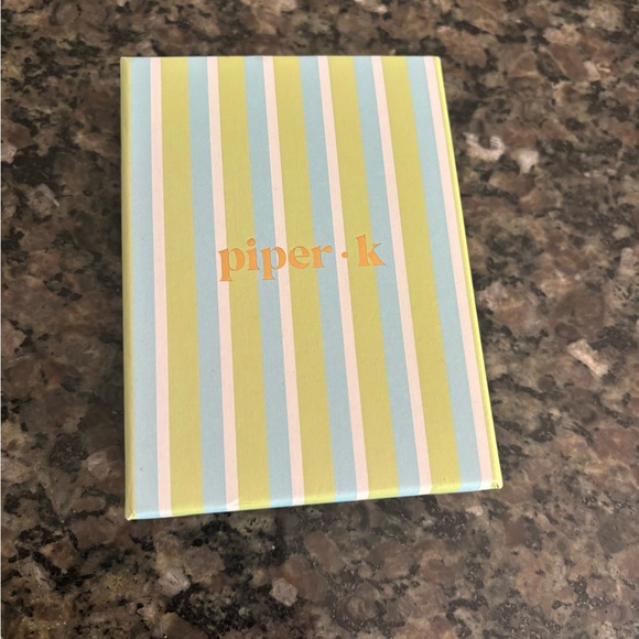 Piper K Gold and Pearl Charm Bracelet - Picture 2 of 2